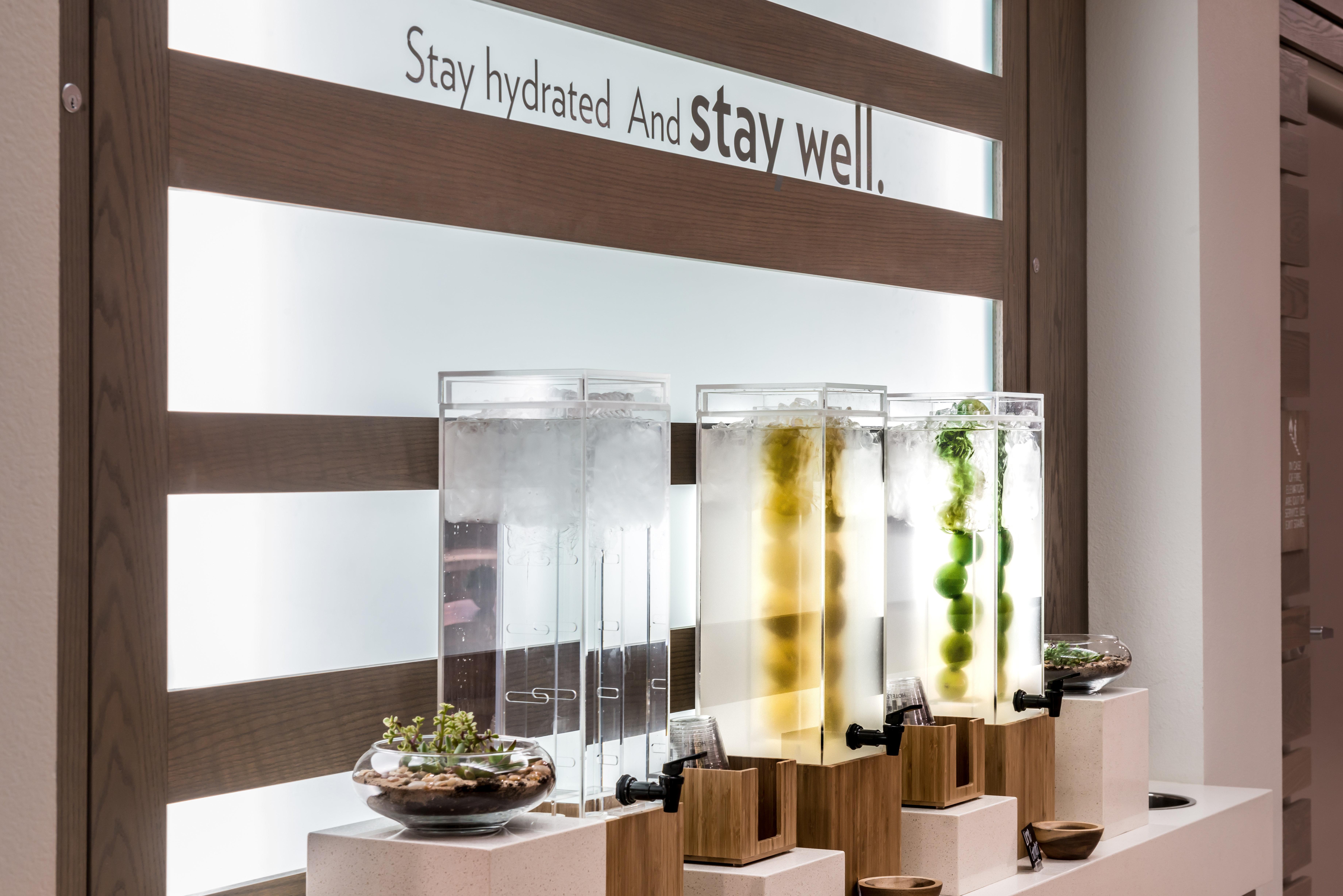 Even Hotel Eugene By Ihg Exterior photo