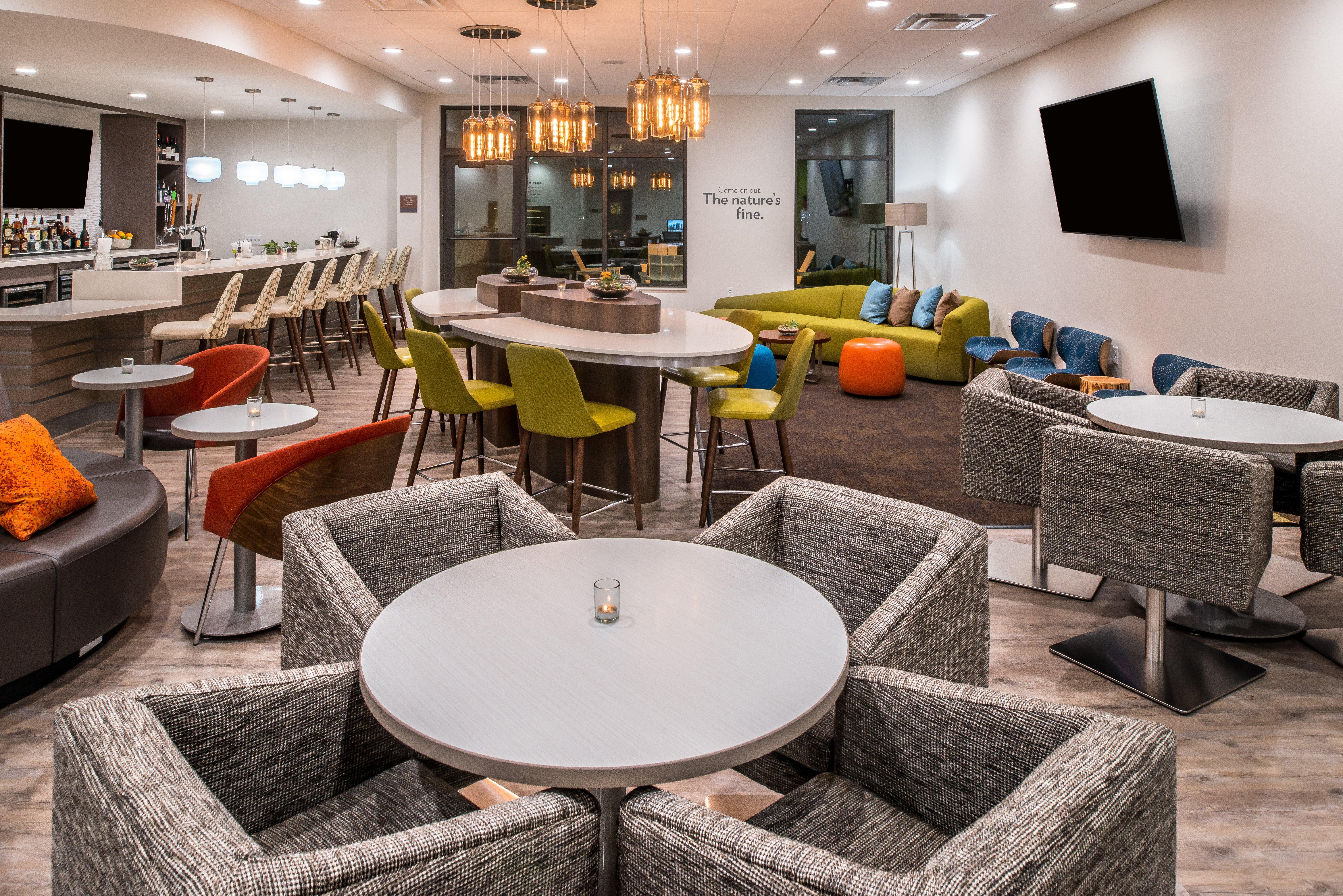 Even Hotel Eugene By Ihg Exterior photo