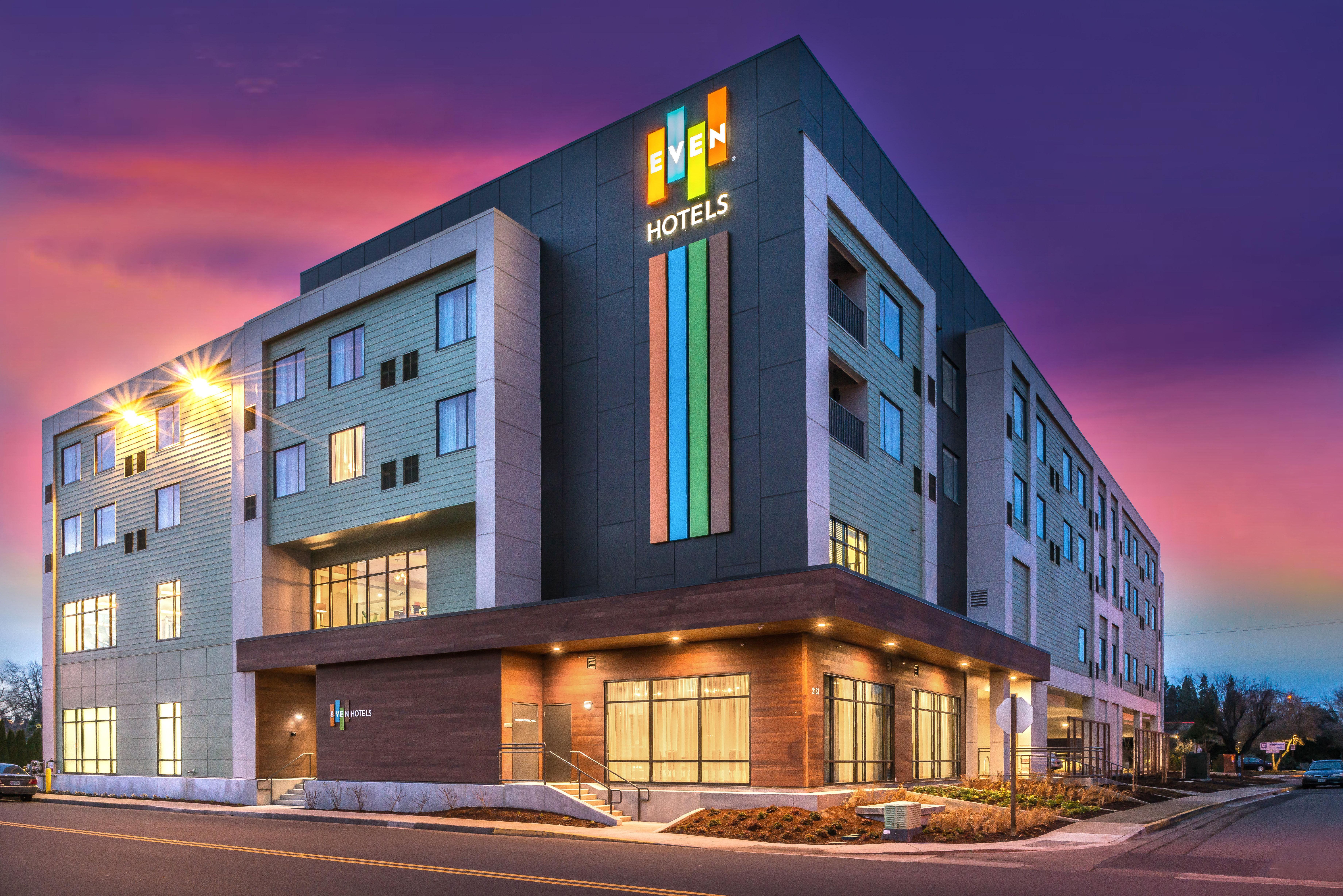 Even Hotel Eugene By Ihg Exterior photo