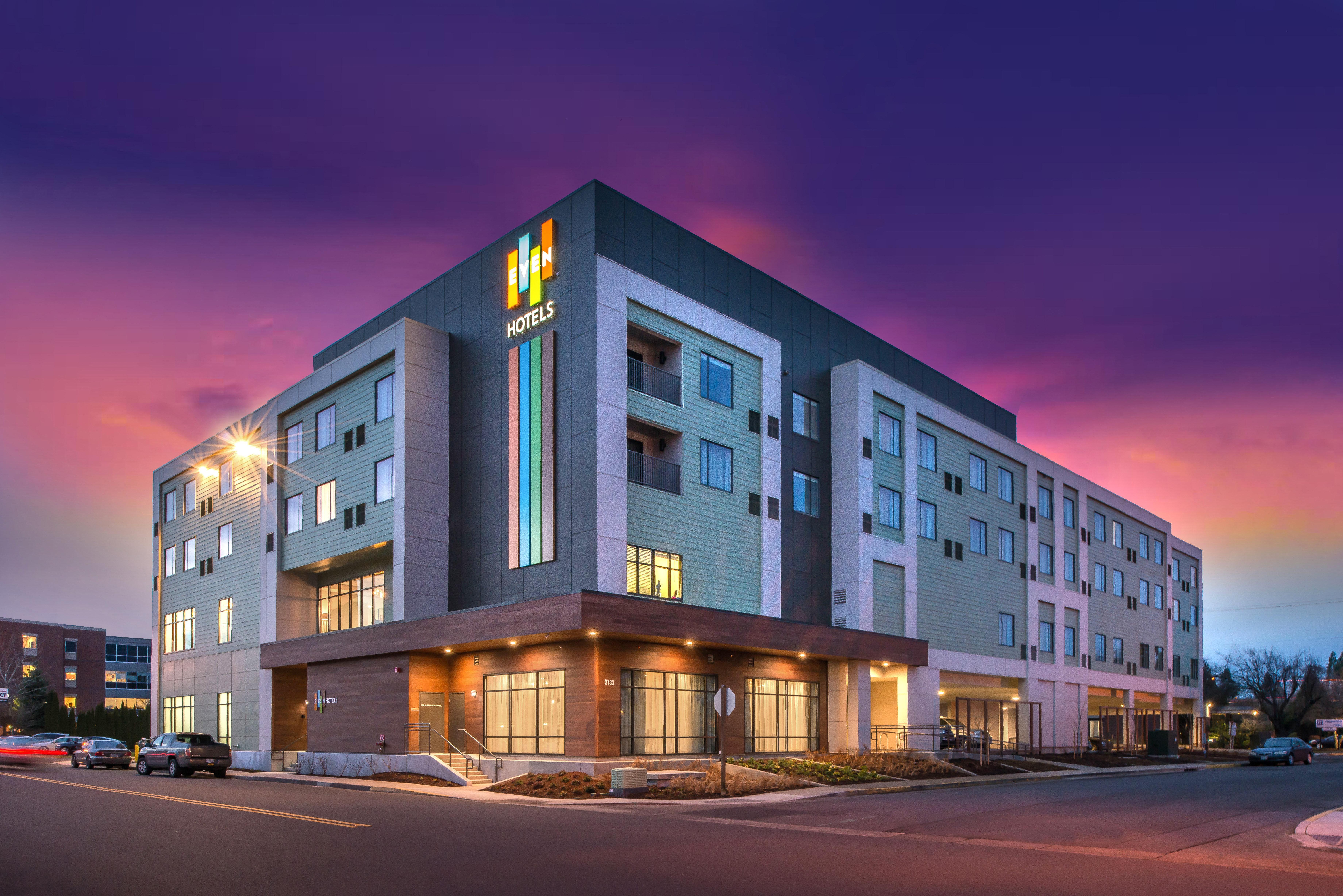 Even Hotel Eugene By Ihg Exterior photo